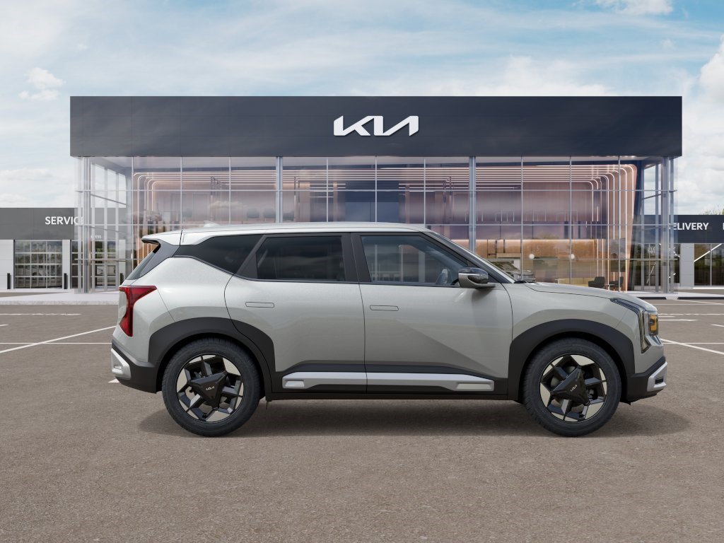 New 2027 Kia Seltos S